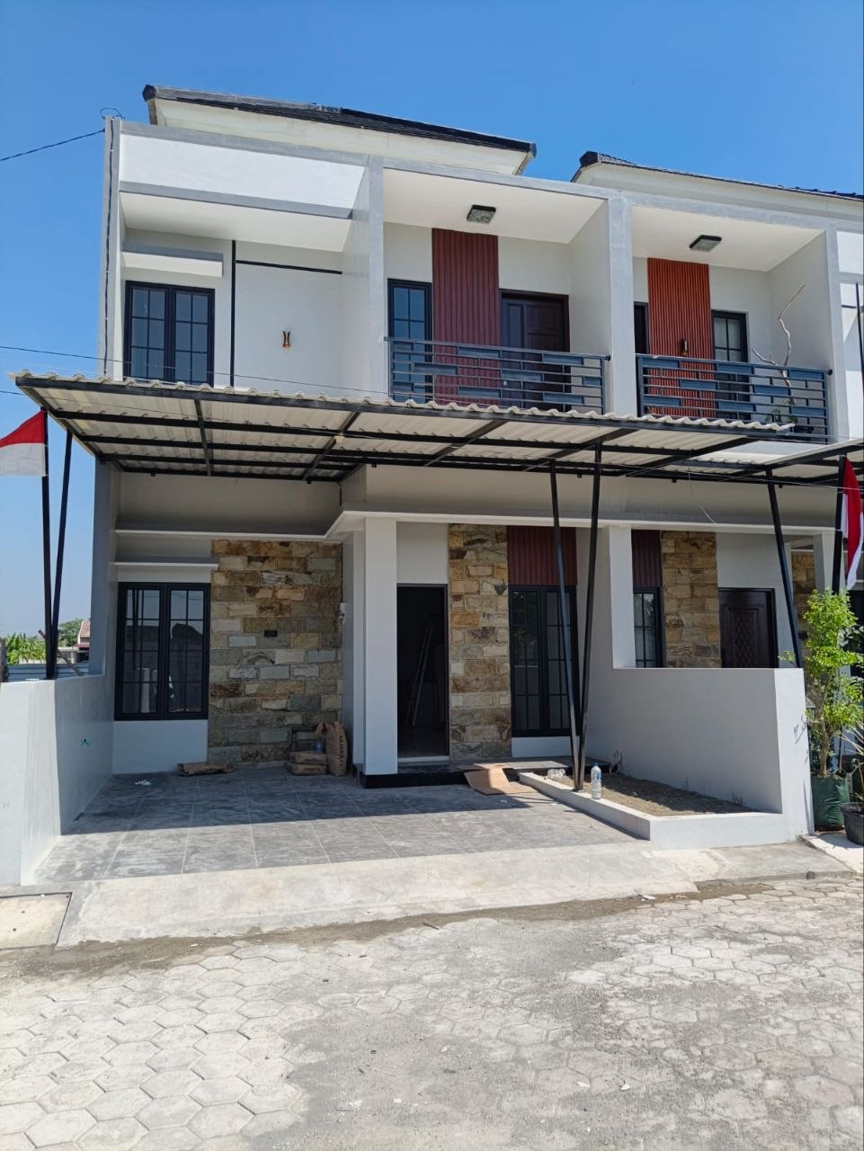 Rumah baru 2 lantai di cluster dekat Solo Baru, ada BONUS MENARIK di Solo Baru, Sukoharjo