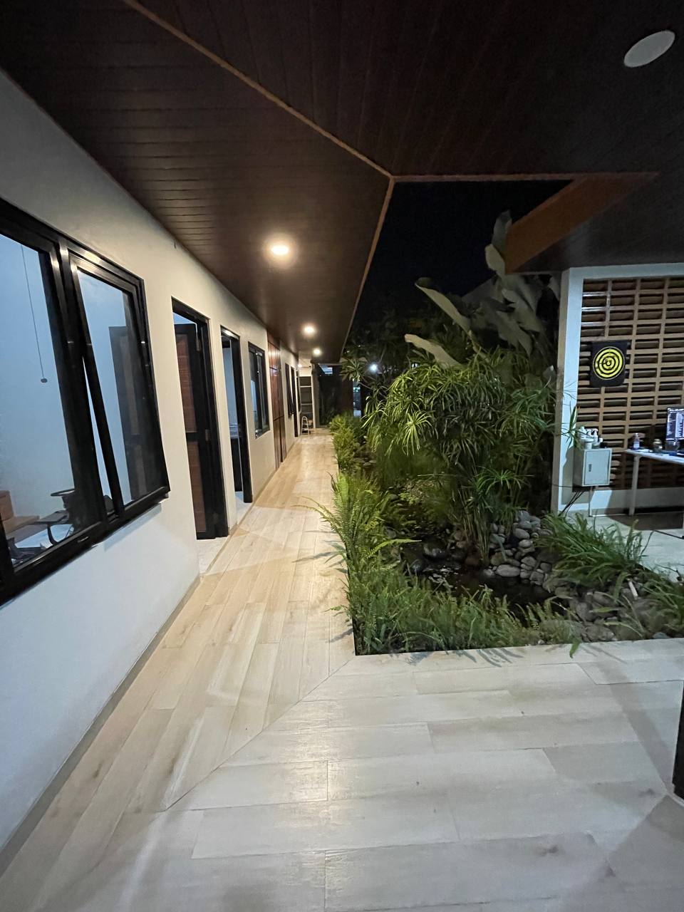 Rumah CANTIK RASA VILLA Di Kota Solo dekat Kampus dan Tol di Banjarsari, Kota Surakarta (Solo)