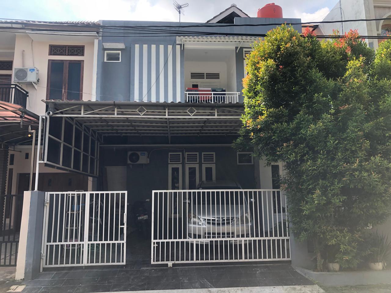 Rumah 2 Lantai dalam Cluster di Kota Solo dekat Pusat Kota dan Tol di Sumber, Banjarsari, Kota Surakarta (Solo)